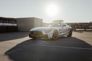 Mercedes-AMG GT R Official FIA F1 Safety Car 2020 года 